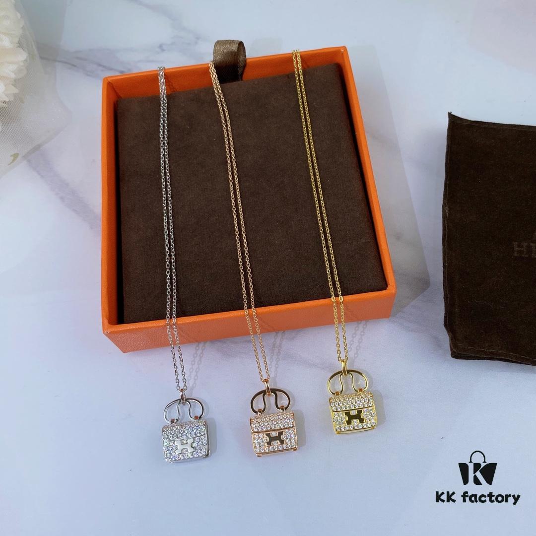 Kaige Same Style Classic Kelly Original Hermes Bag Pendant, High-End Custom 925 Sterling Silver Gold-Plated Diamond-Inlaid Necklace, One Side Fully Set with Diamonds and the Other with Logo