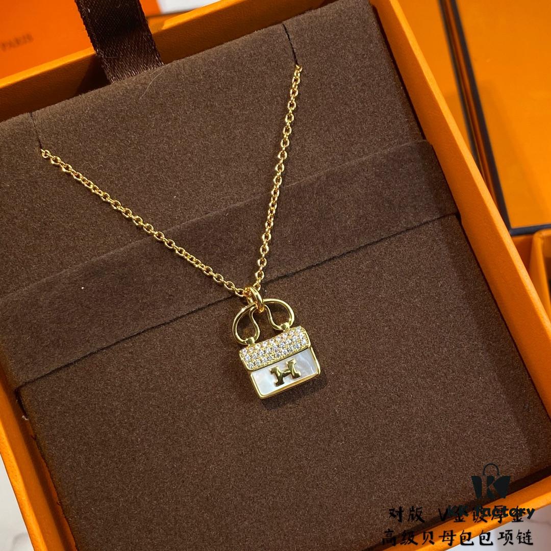 Hermes Original High-End Mother-of-Pearl Kelly Necklace, V-Gold Plated with Mimetic Gold, Most Authentic Version