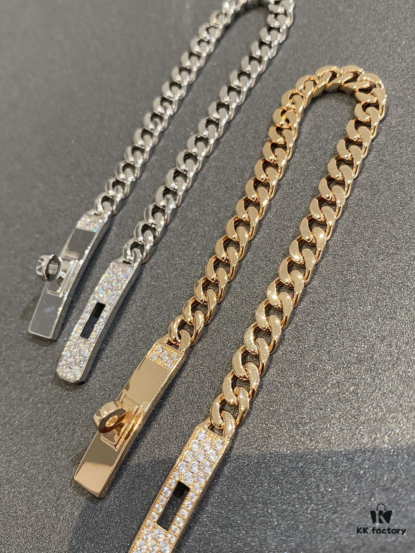 Hermes New Kelly Collection Jewelry, Kelly Gourmette Bracelet with Cuban Chain, Wide Trendy Design, Diamond Clasp with Thick Chain, Exuding Luxury and Elegance
