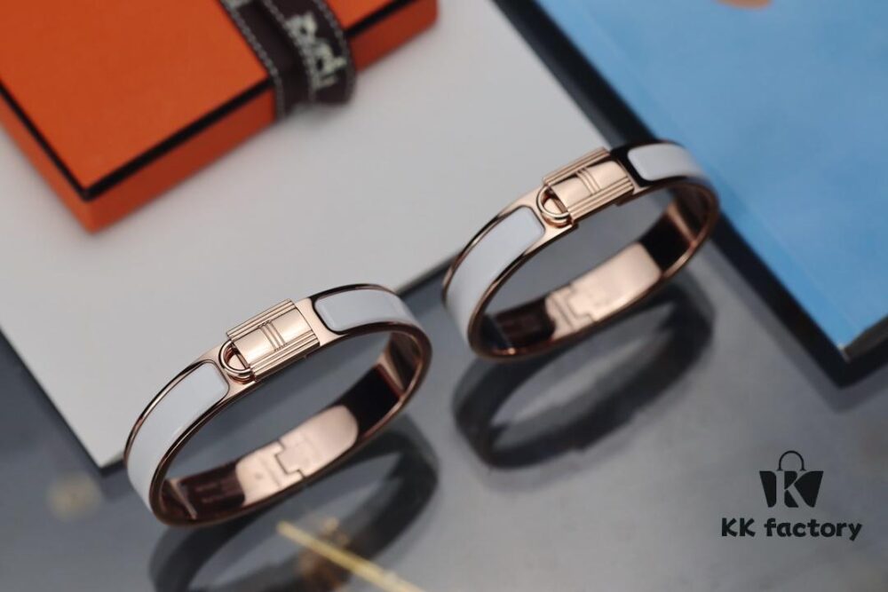 2020 New Arrival Couple's Hermes-style Bracelet in ML Size