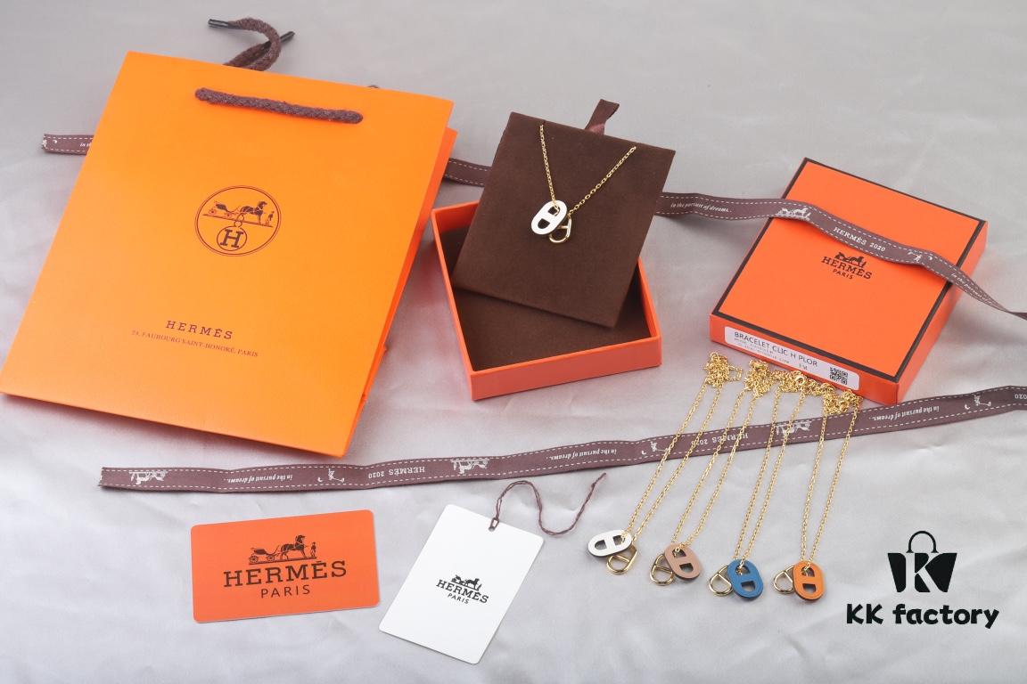 OMaillon Series Calfskin Necklace