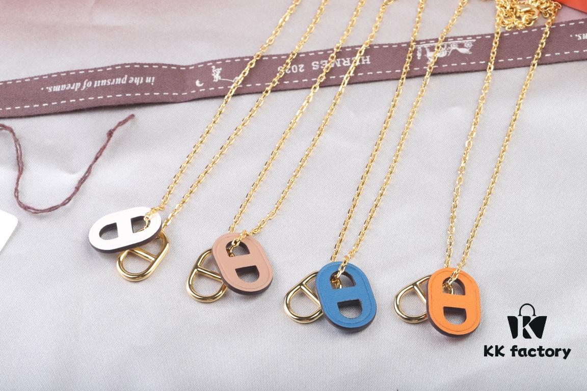 OMaillon Series Calfskin Necklace