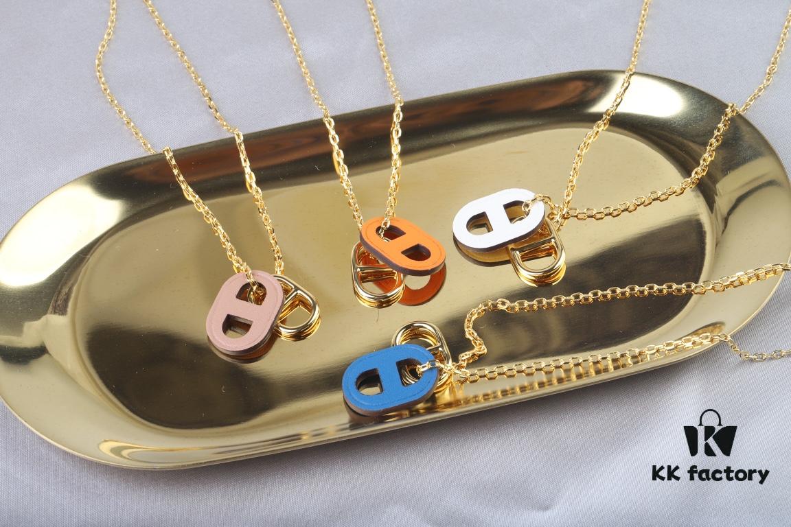 OMaillon Series Calfskin Necklace