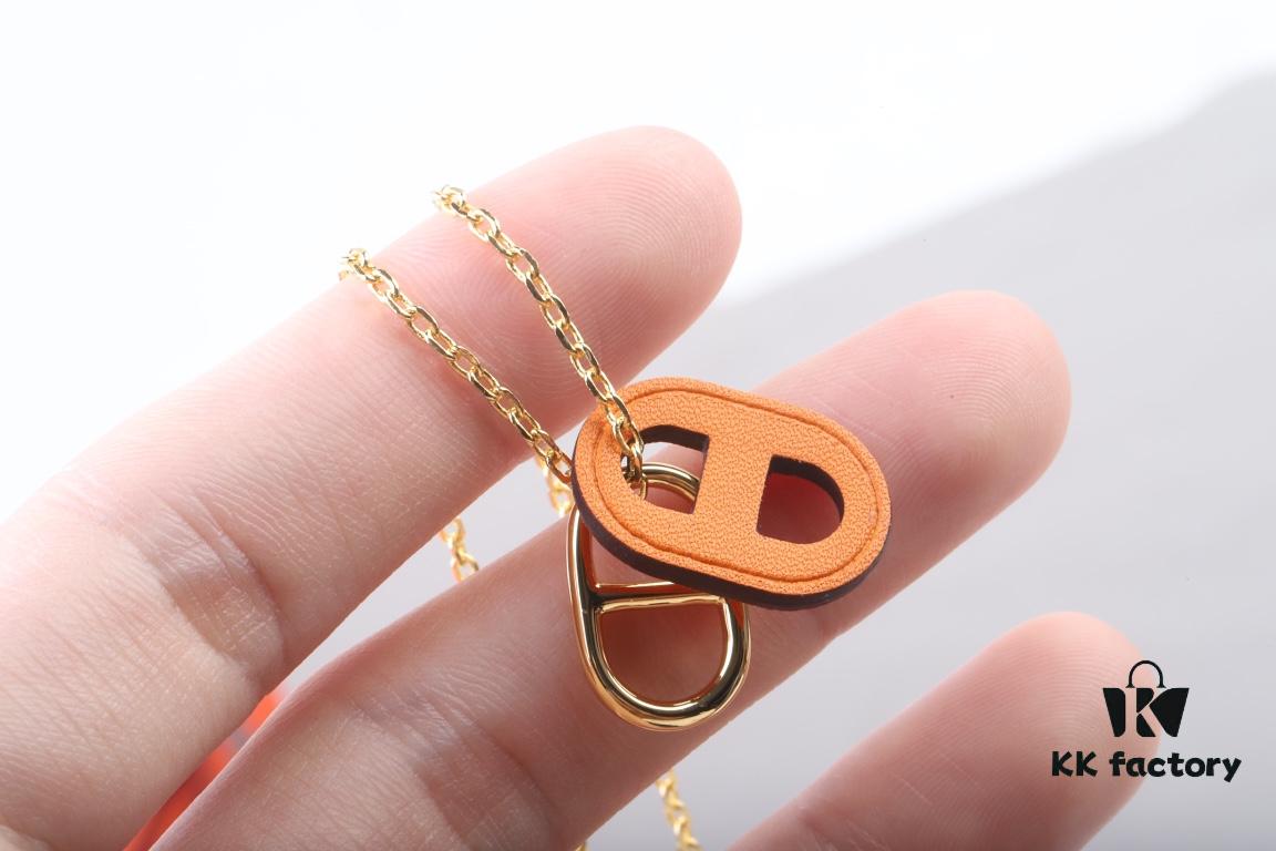 OMaillon Series Calfskin Necklace