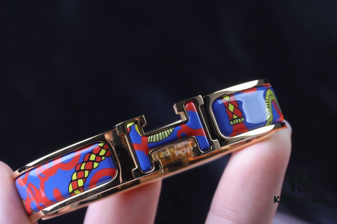 H New Arrival Bracelet in Heart-Stealing Colors ❤️🧡💛💚💙💜