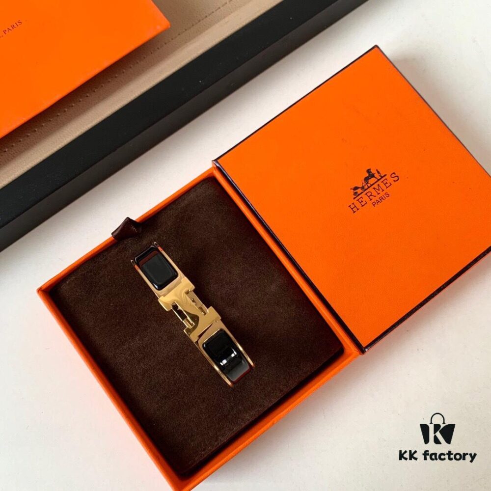 Classic H Enamel Bracelet