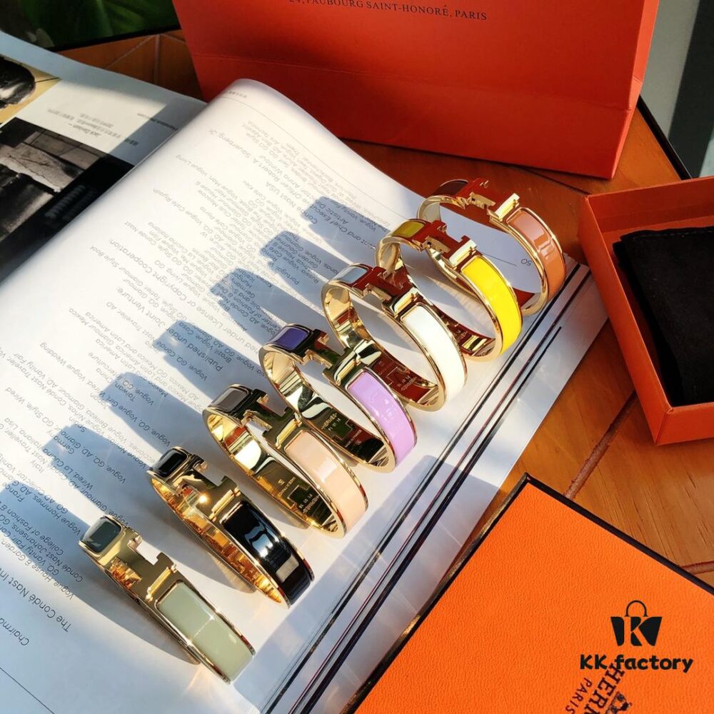 Exclusive Stock! New Color Release! Hermes Classic Enamel Cuff Bracelet, Lin Xintong & Jiang Xin's Same Style, Inspired by Andalusian Iron Balconies