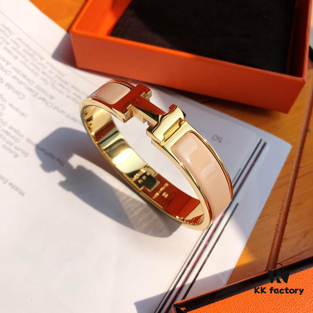 Exclusive Stock! New Color Release! Hermes Classic Enamel Cuff Bracelet, Lin Xintong & Jiang Xin's Same Style, Inspired by Andalusian Iron Balconies