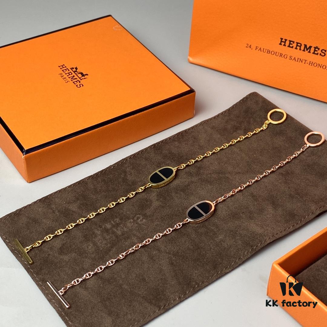 Hermes Chaine d’Ancre Verso Pig Nose Bracelet, New Arrival in Gold, Rose Gold, and Black Ceramic