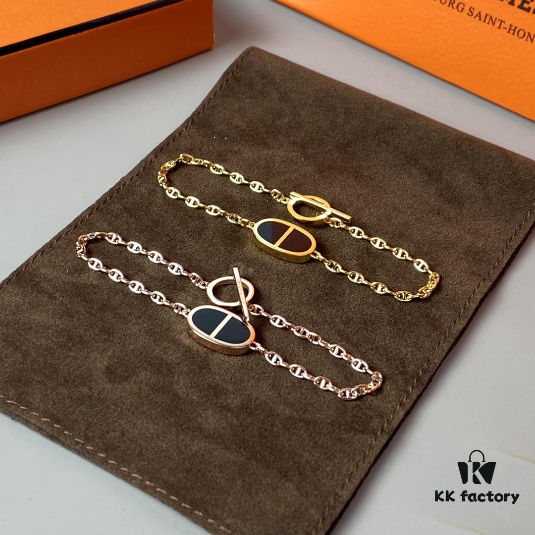 Hermes Chaine d’Ancre Verso Pig Nose Bracelet, New Arrival in Gold, Rose Gold, and Black Ceramic