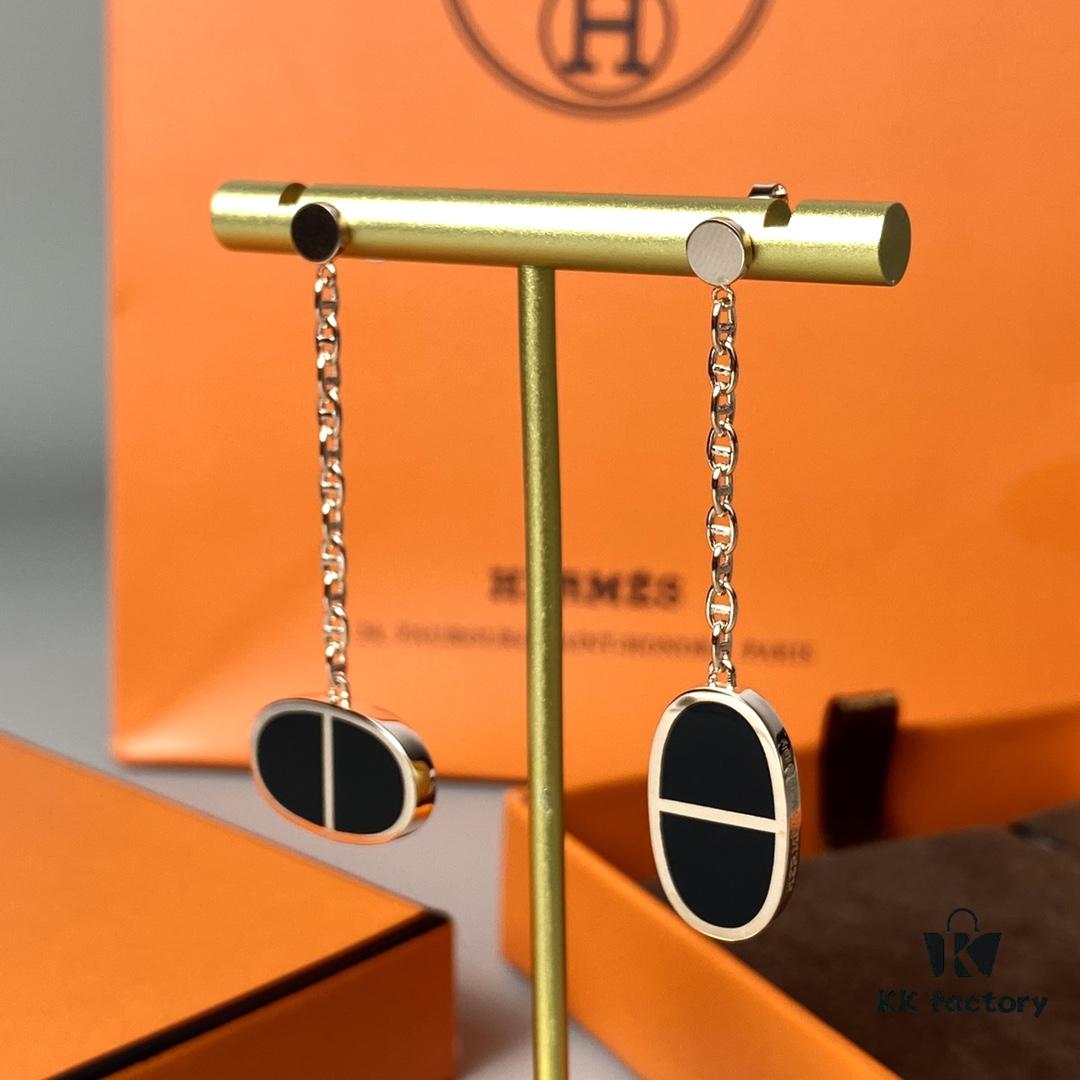 Hermes Chaine d'Ancre Verso Asymmetric Pig Nose Earrings in Yellow Gold, Rose Gold, and Black Ceramic