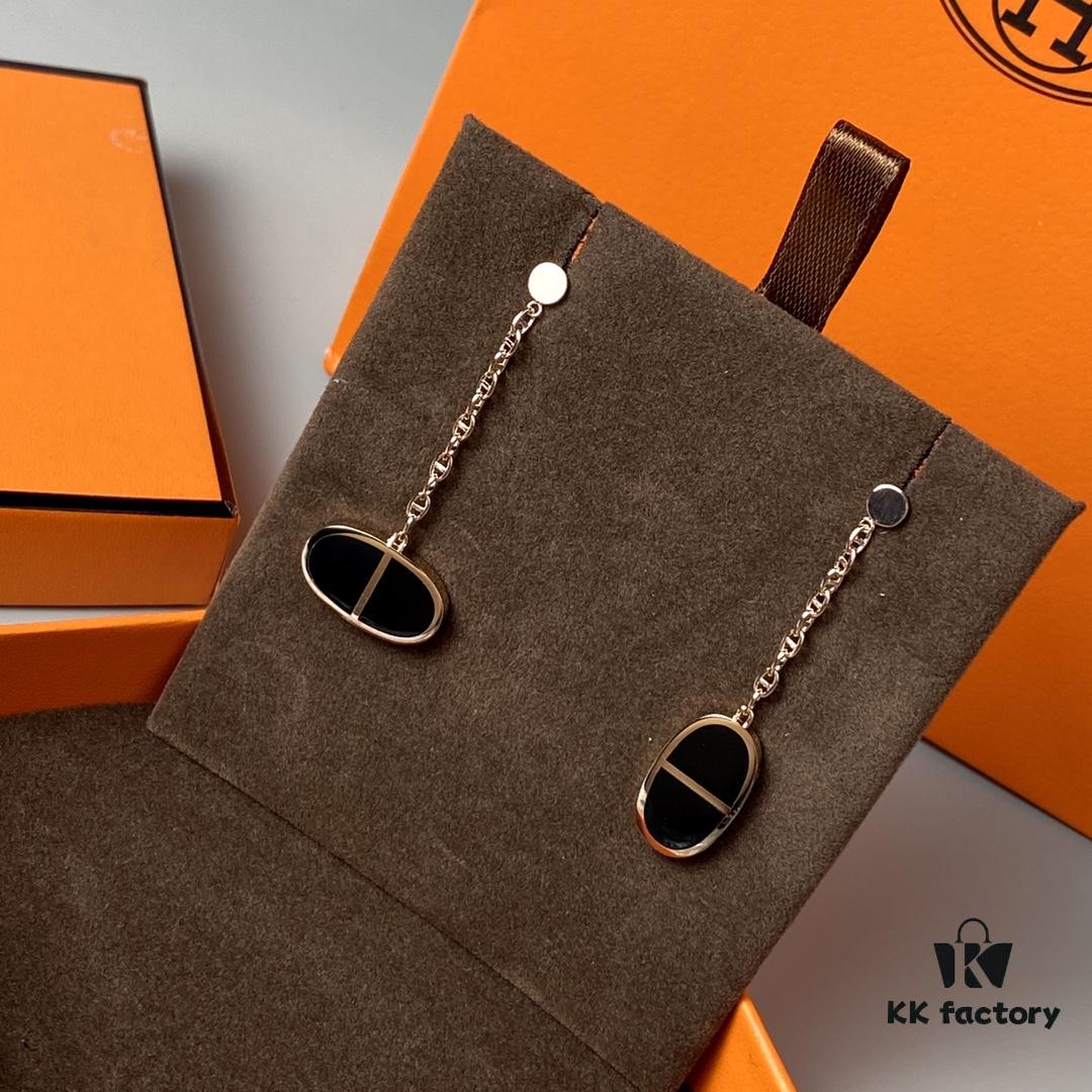 Hermes Chaine d'Ancre Verso Asymmetric Pig Nose Earrings in Yellow Gold, Rose Gold, and Black Ceramic