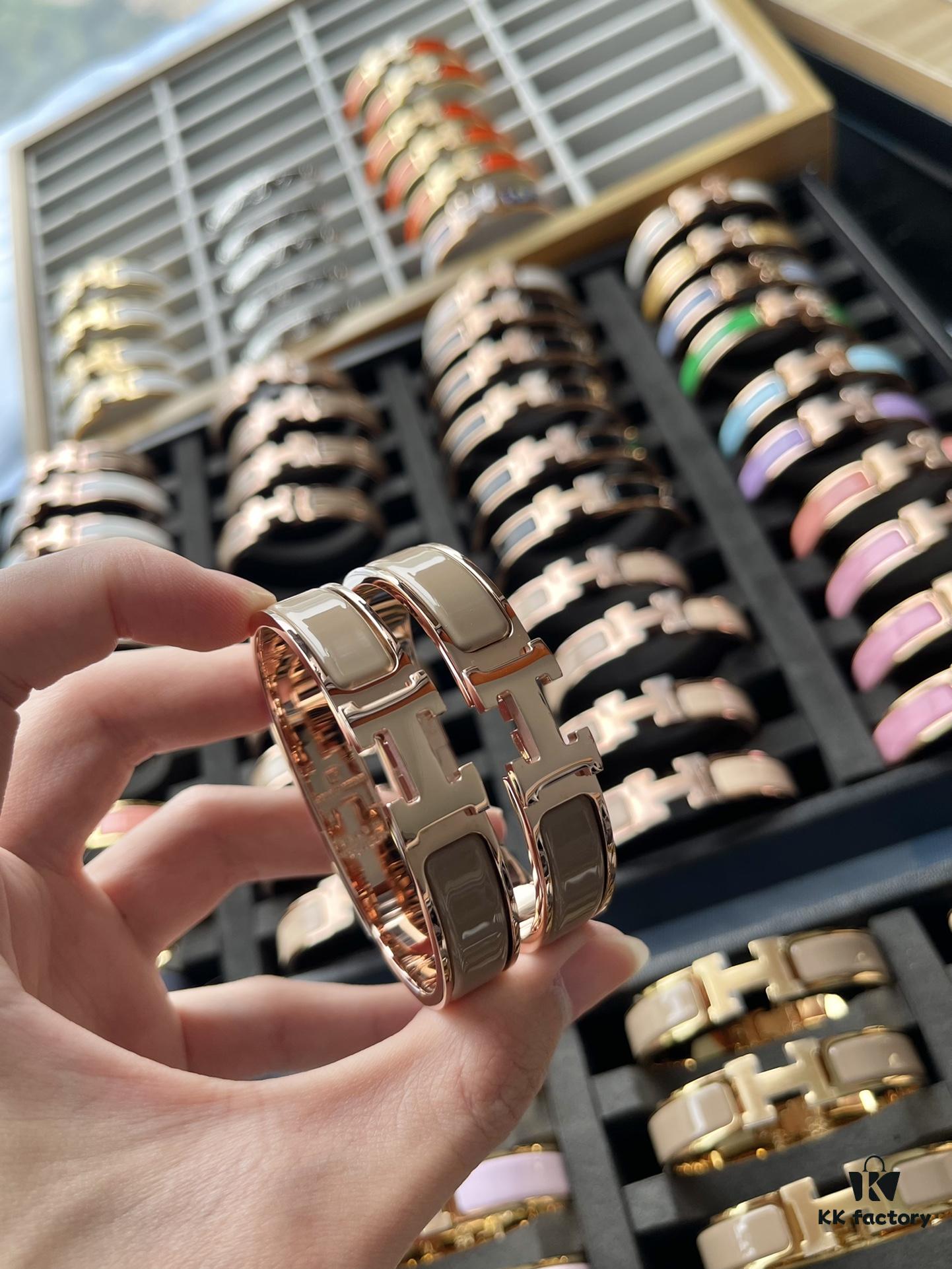 Rose Gold Light Gray