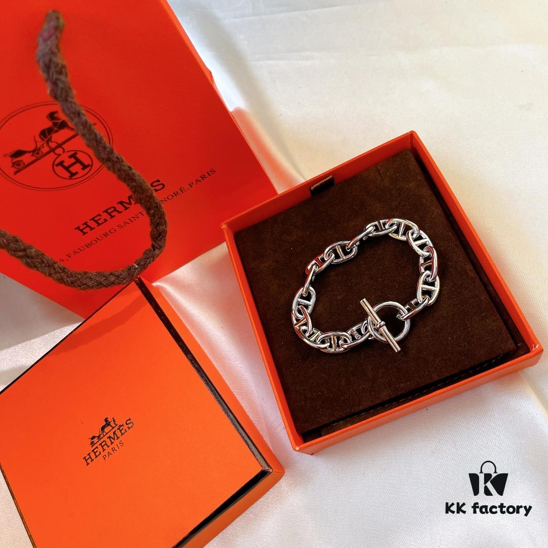 2021 Hermes New Arrival Pig Nose Bracelet, High-End Imported V Gold Plated Mijin, Full Name Influencer Style