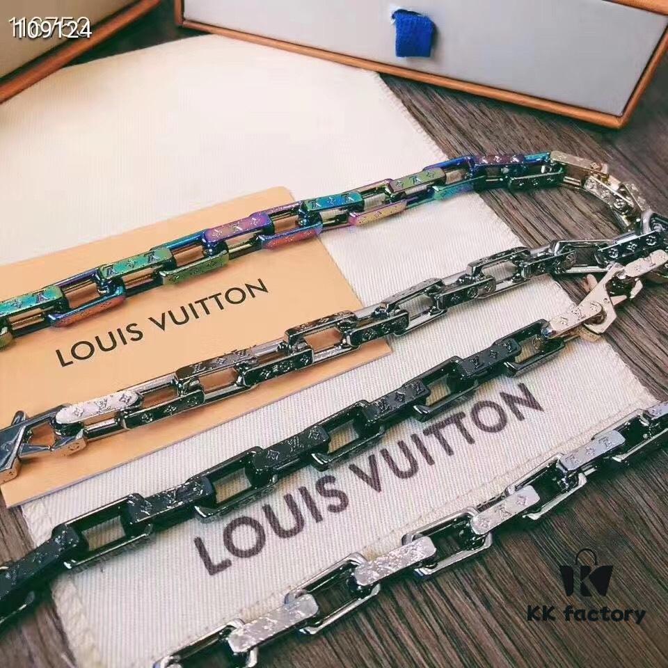 Louis Vuitton LV Monogram Tempered Silver Necklace