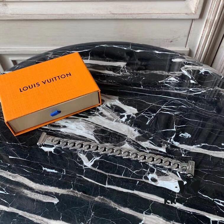 LV M68273 Cuban Bracelet