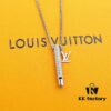 LV Crystal-Encrusted Whistle Necklace 💕 A Beautiful Accessory Perfect for Both Men and Women 💕 LV Truly Understands People's Desires 💕 This Necklace is Absolutely Breathtaking 💕 Highly Recommended, The Wearing Effect is Even Better Than You Imagine