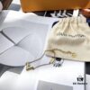 Stunning LV Louis Vuitton Necklace and V-Shaped Bracelet, High-End Custom Original Design, 18K Gold-Plated Craftsmanship, Store Version, One-to-One Replication, Elegant and Refined, Versatile and Sophisticated