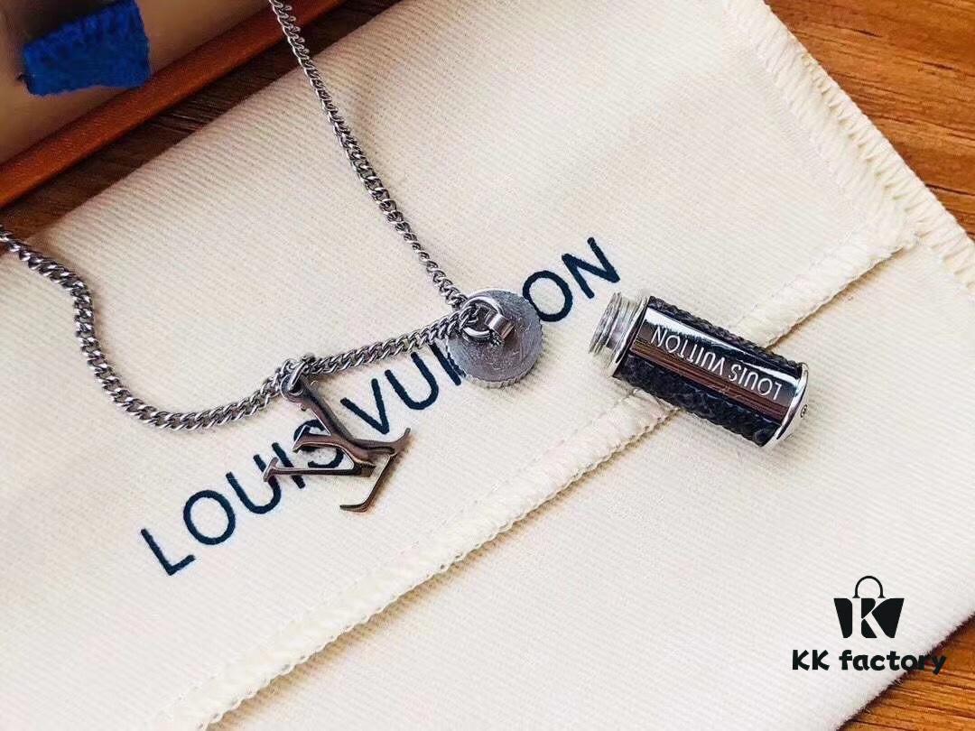 LV New Style Bottle Necklace FLUO