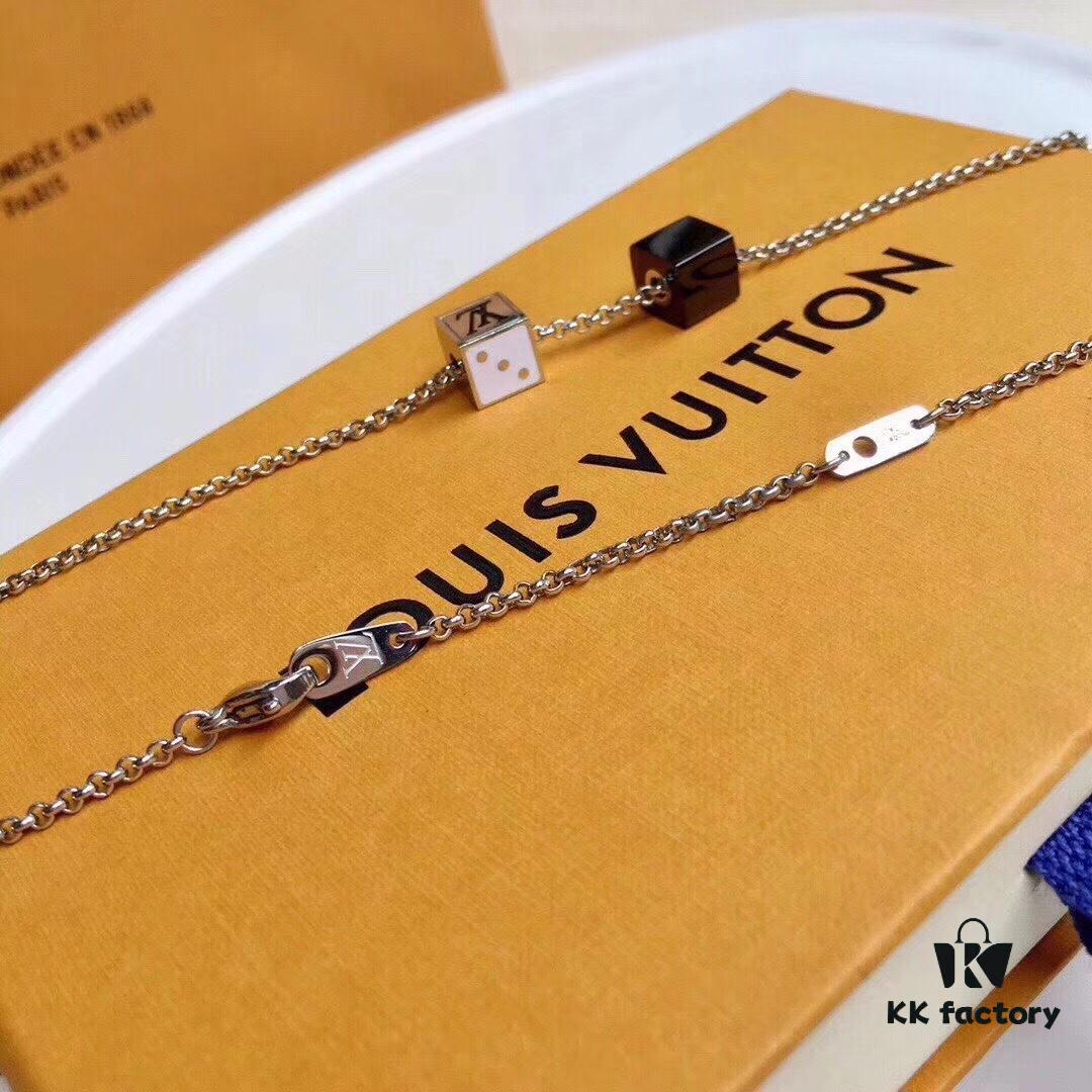 LV Dice Necklace – Sometimes, All You Need to Be a Trendsetter Is One Necklace! GAMBLING DICE Pendant Necklace!