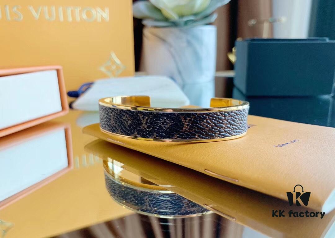 LV New Arrival Classic Monogram Leather Cuff Bracelet