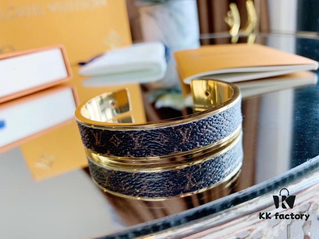 LV New Arrival Classic Monogram Leather Cuff Bracelet