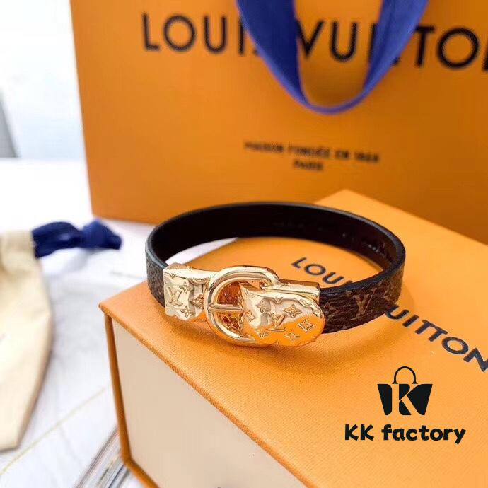 LV Latest Metal Letter Combined Monogram Pattern Leather Bracelet
