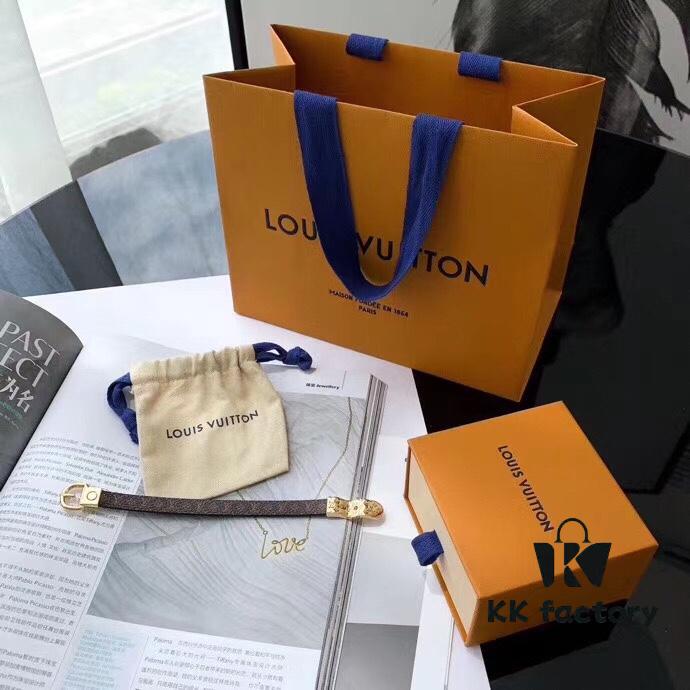 LV Latest Metal Letter Combined Monogram Pattern Leather Bracelet