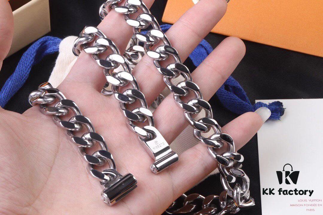 Louis Vuitton LV Chain Links Stainless Steel Logo Necklace