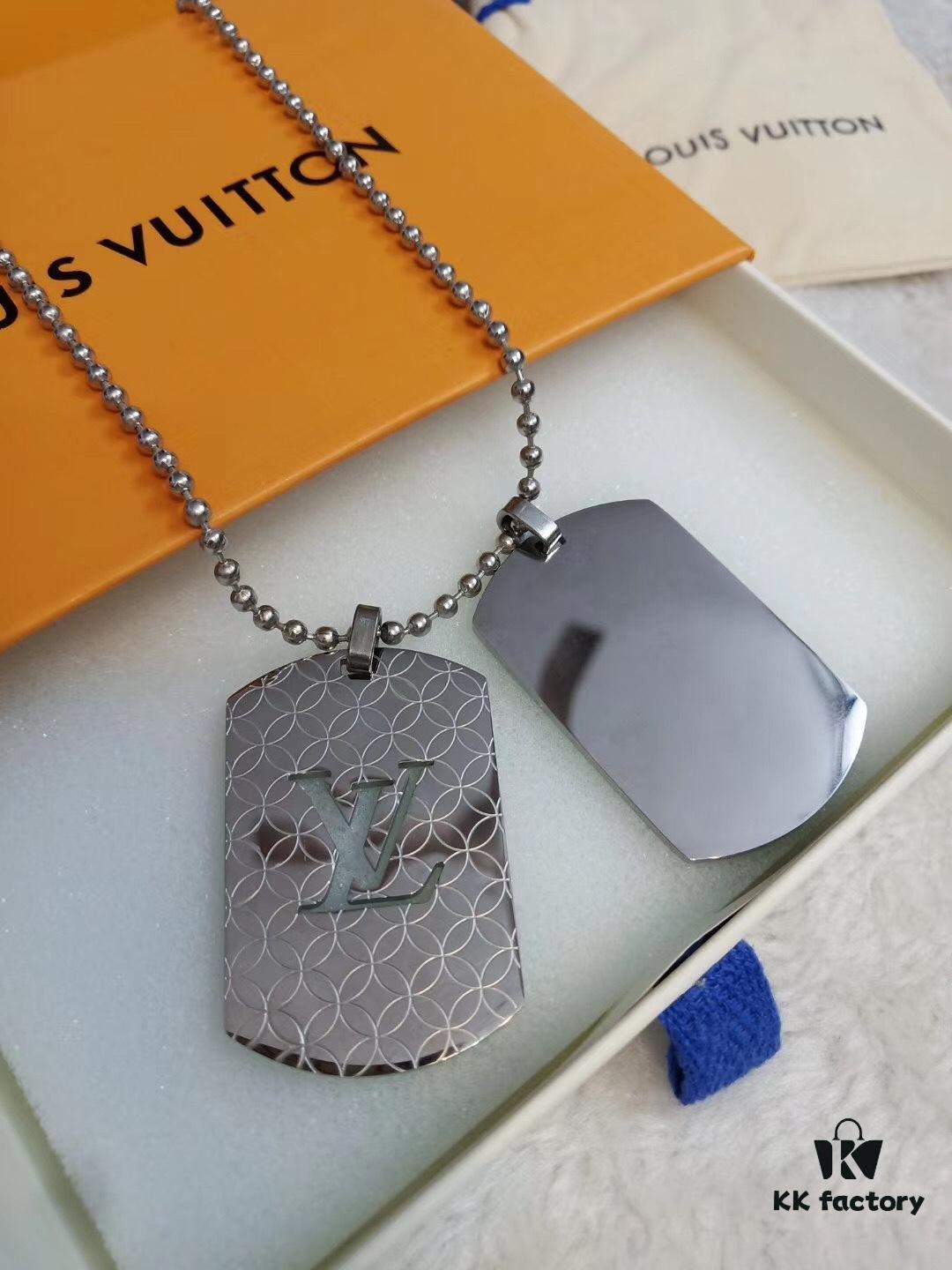 Fangpai LV Necklace Boutique Limited Edition, Stainless Steel Hollow-Out Double LV Pendant, Geometric Square Design, Three Colors Available