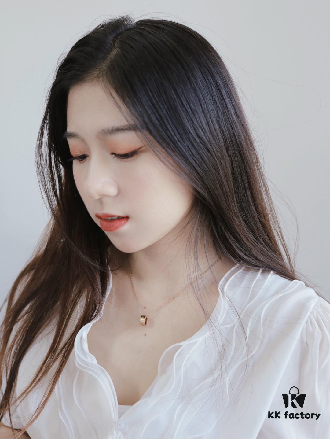 DW New Arrival Collarbone Chain! Oh my god, this is exactly what I wanted.