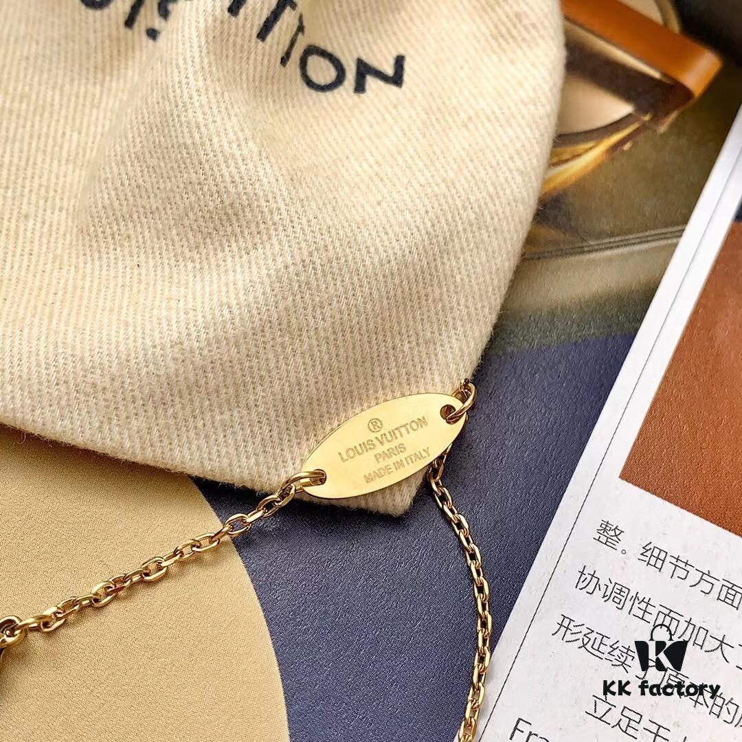 LV Volt Large V Letter Diamond-Paved Necklace, Electroplated 18K Gold