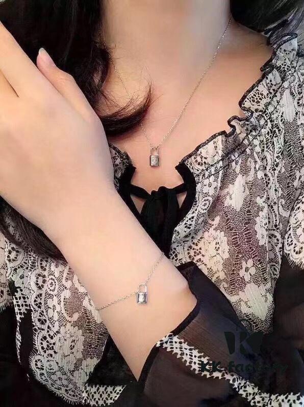 LV Charity Pure Silver Lock Bracelet Necklace 🔒 Lock Your Heart