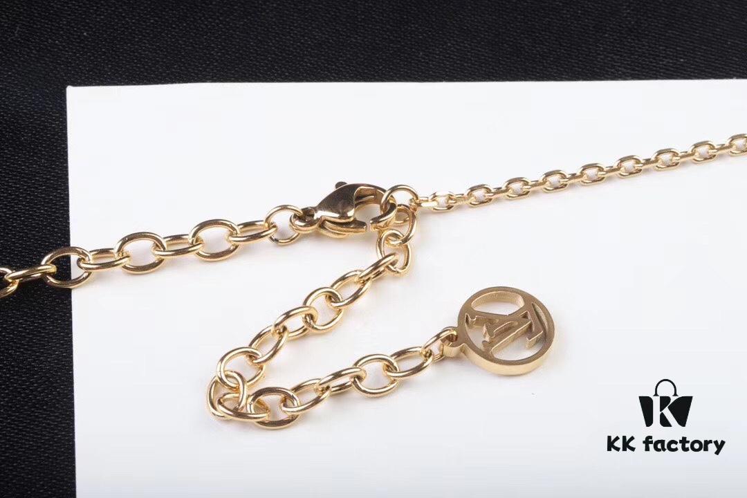 LV Monogram Necklace, consistently popular with meticulously refined accessories matching perfectly with authentic store versions, now beautifully crafted for stunning wear whether layered or worn alone