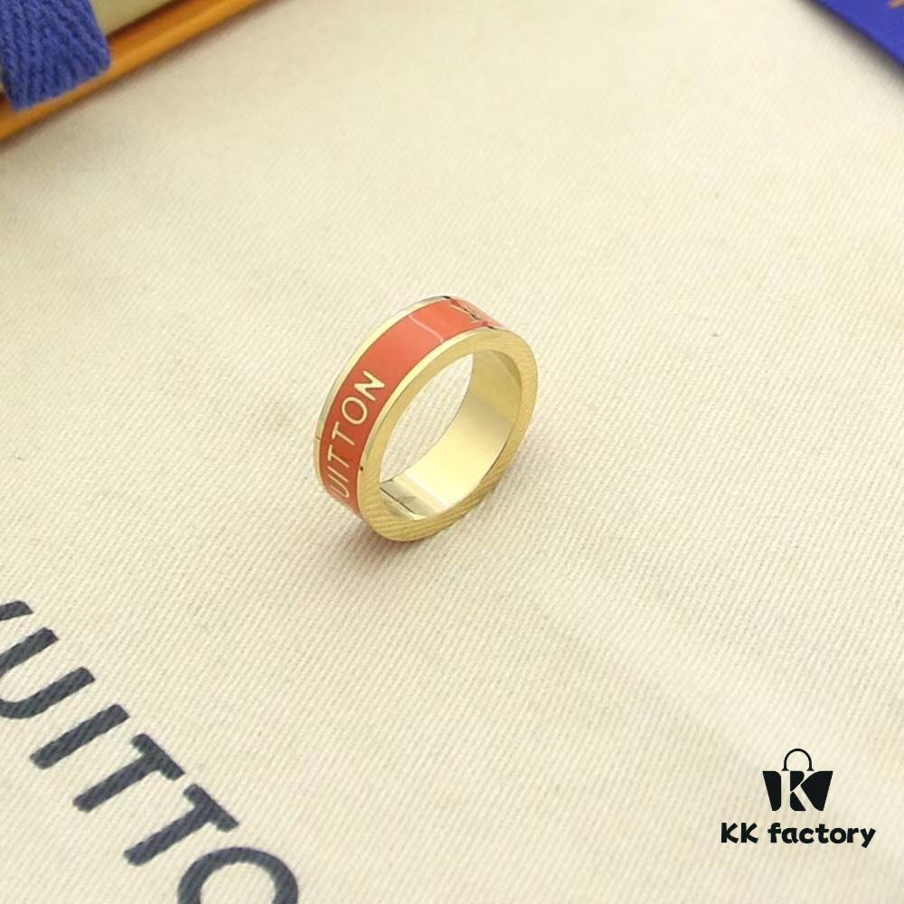 Luxury 👑 LV Ring
