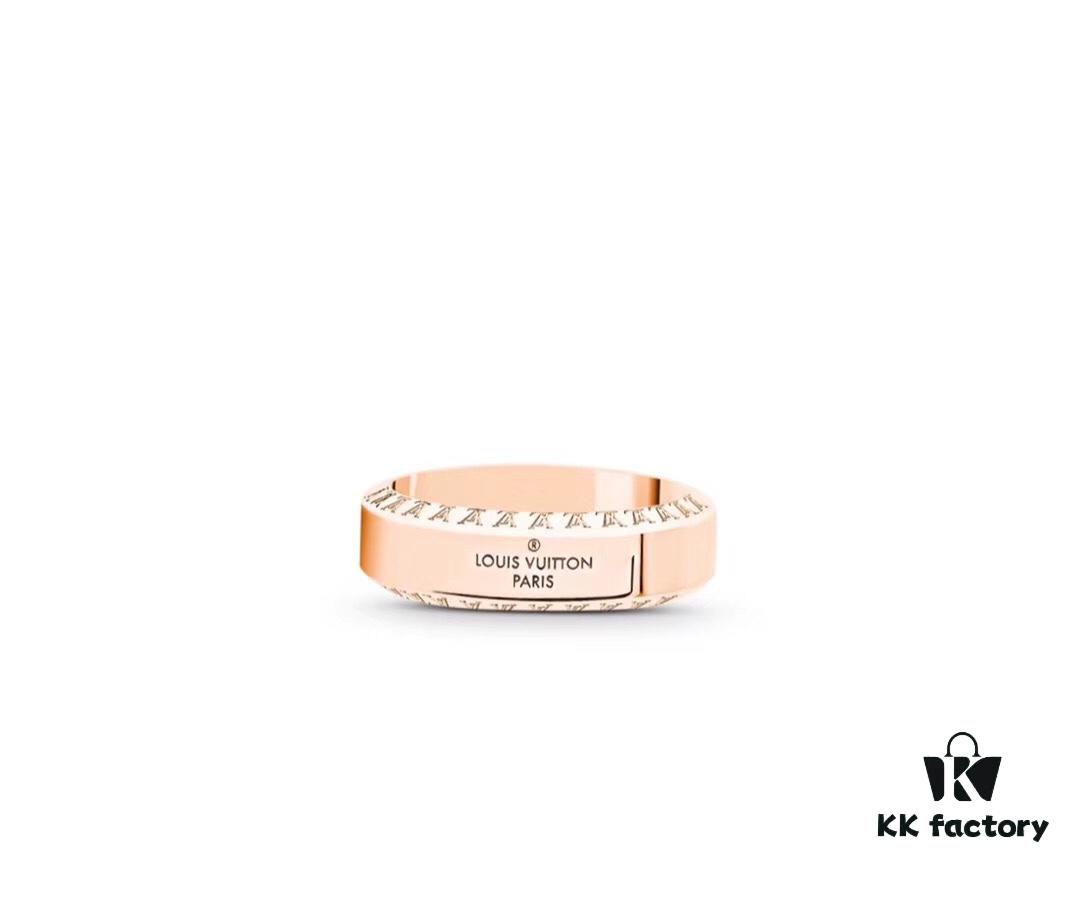 LV Louis Vuitton Letter Ring 💍 Exquisitely Designed, Elegant and Adorable with Delicate Sparkle