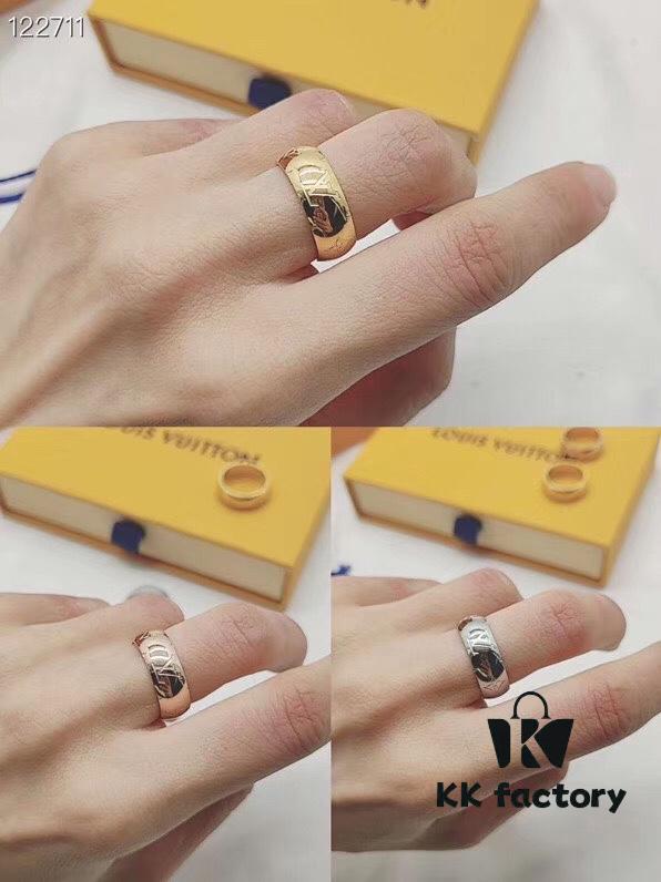 High-Quality Replica Louis Vuitton LV Flower and Logo Letter Stamped Couple Ring Unisex