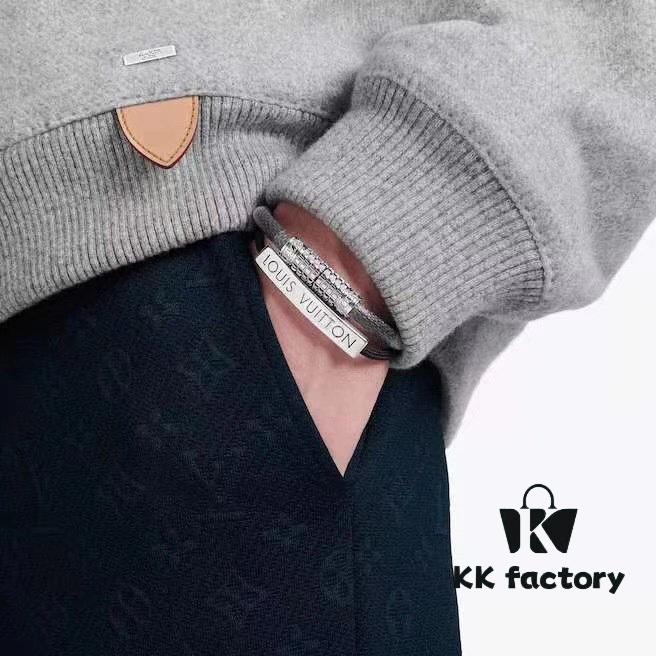 Louis Vuitton LV SPACE Black Couple Bracelet