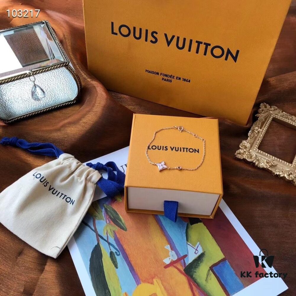 LV Pink Rhombus White Mother-of-Pearl Diamond Vuitton Bracelet