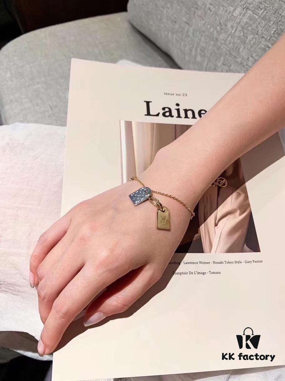 LV Unisex Nanogram Double Pendant Necklace