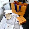 LV Latest Wing and V Letter Necklace Essential V California Dreaming Bracelet