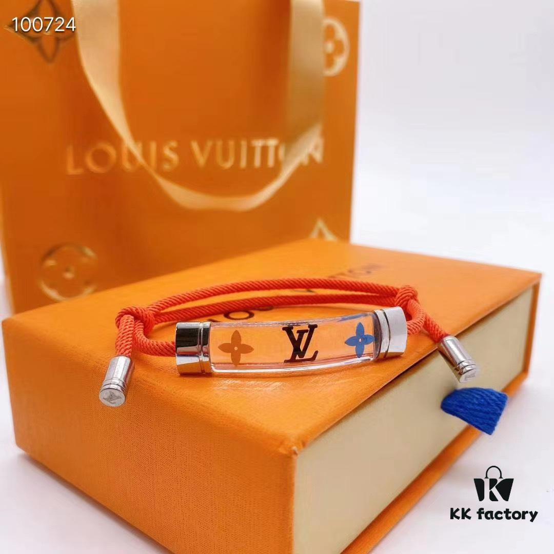 LV Bracelet Featuring Iconic Maison Motifs with Stylish Beads