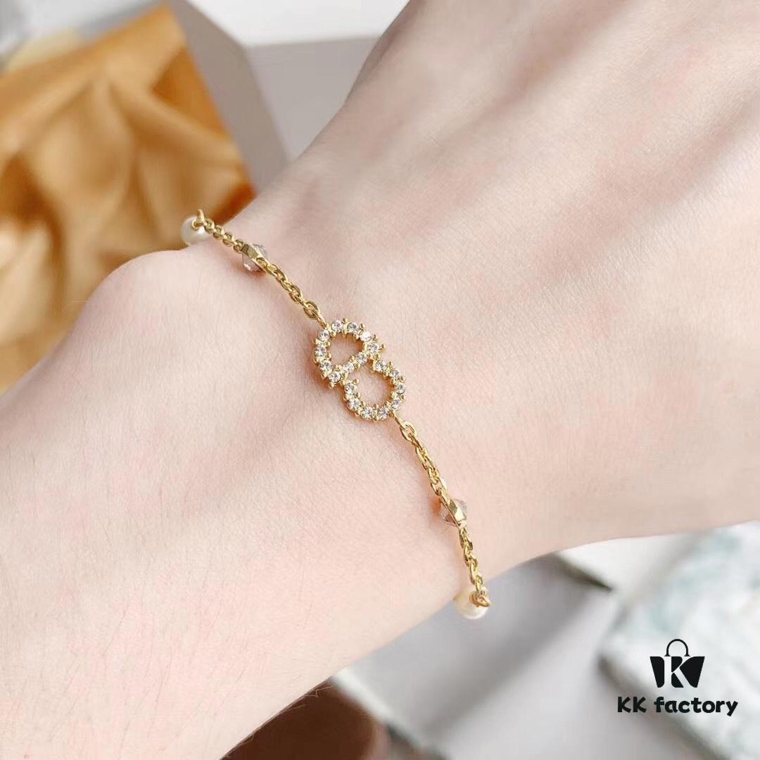 Exquisite Swarovski Crystal CD Bracelet