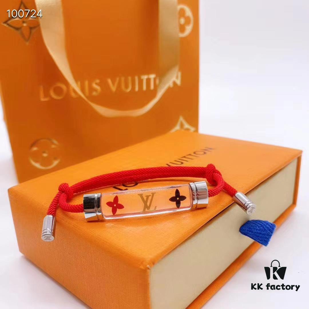 LV Bracelet Featuring Iconic Maison Motifs with Stylish Beads