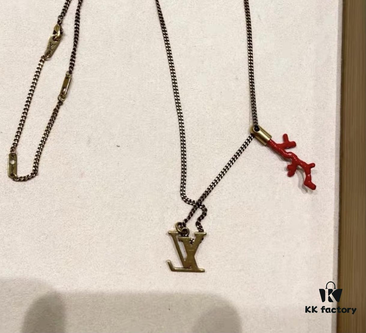 Louis Vuitton LV Pendant Necklace with Red Coral and Logo, Couples Style, One-to-One Craftsmanship