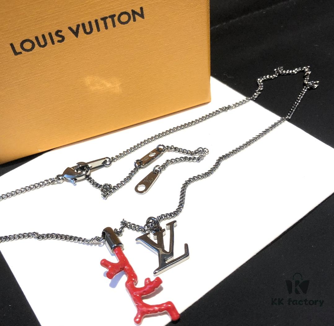 Louis Vuitton LV Pendant Necklace with Red Coral and Logo, Couples Style, One-to-One Craftsmanship