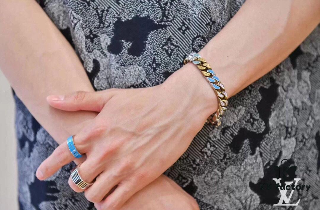 Lv New Cuban Bracelet, Very Novel Design in Candy Colors, Beautiful and Universally Flattering, Excellent Craftsmanship, Essentially Handmade, Perfect for Anyone, Adjustable up to 22 Inches