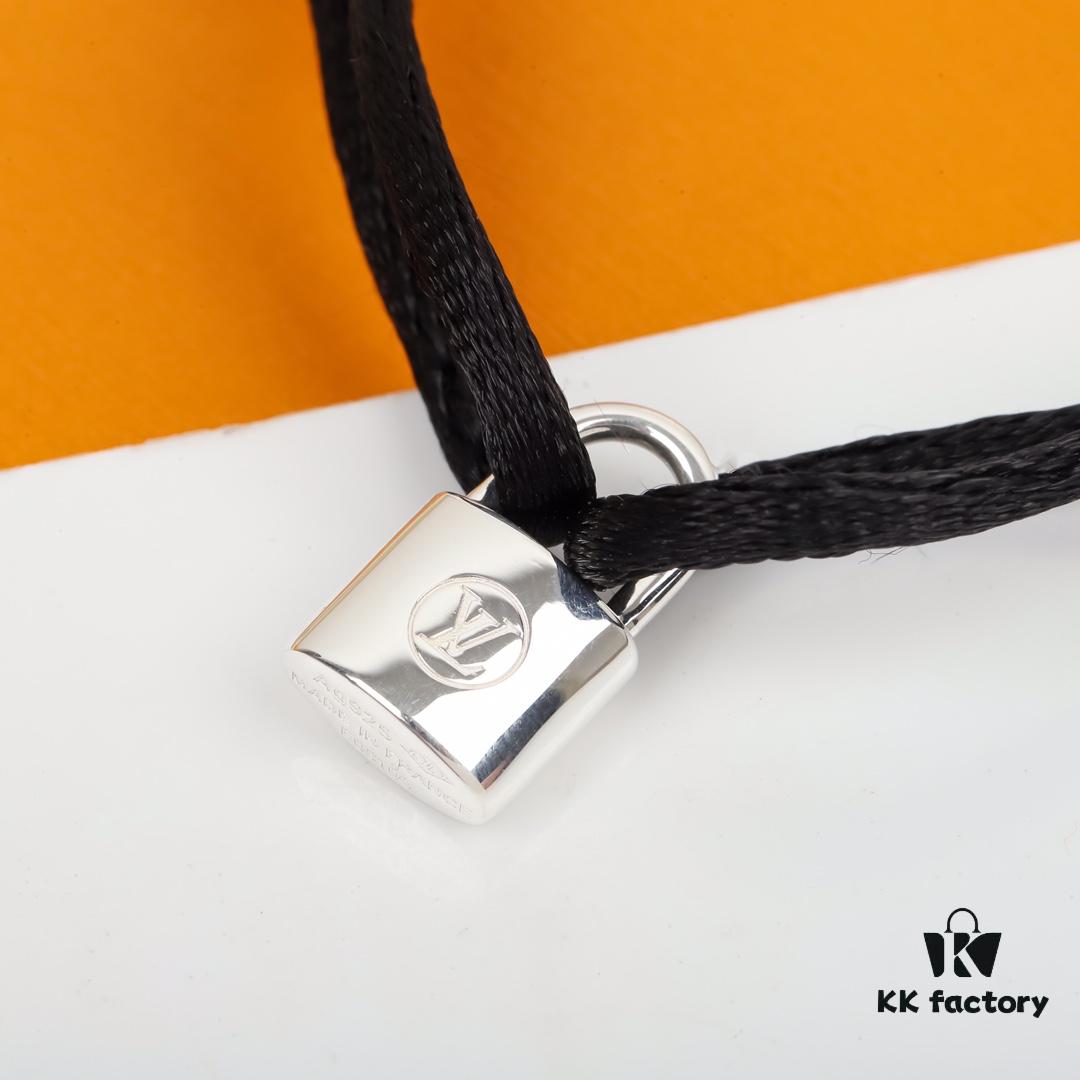 LV Charity Lock Bracelet Z+, ZP in Sterling Silver