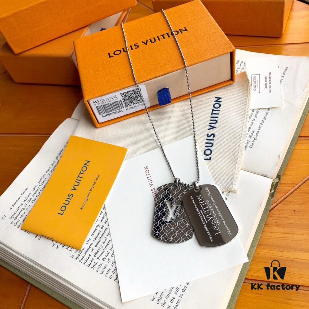 LV Necklace Limited Edition from Boutique