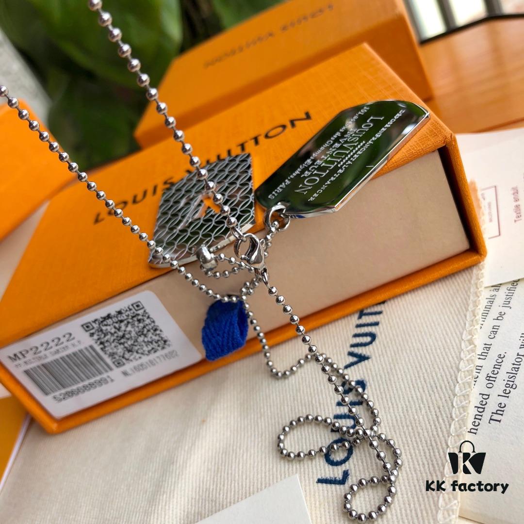 LV Necklace Limited Edition from Boutique